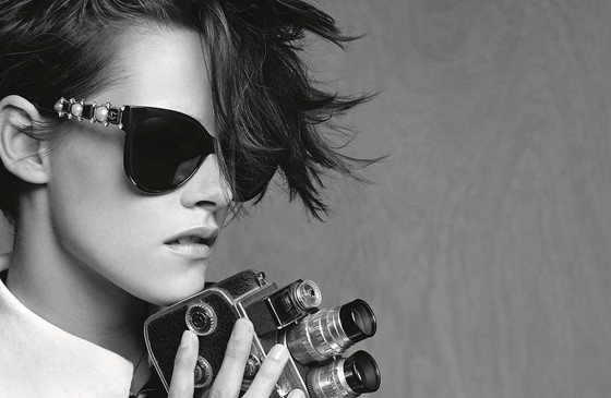 Kristen Stewart in Chanel eyeweare 